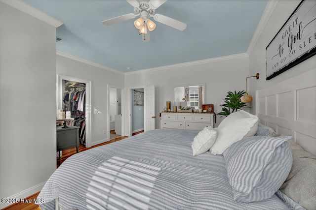 233 Silver Sloop Way, Carolina Beach, NC 28428