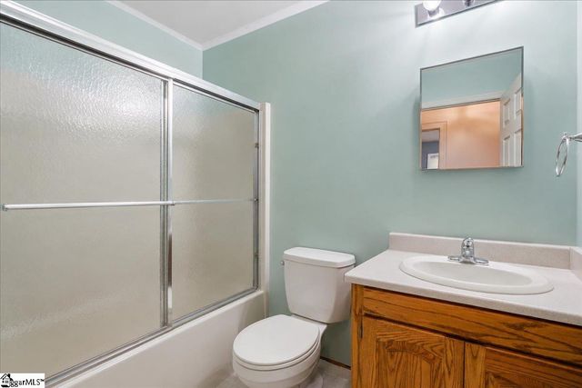 1040 Bennetts Bridge Road, Greer, SC 29651