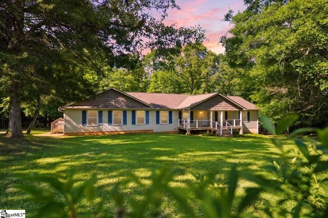 1040 Bennetts Bridge Road, Greer, SC 29651