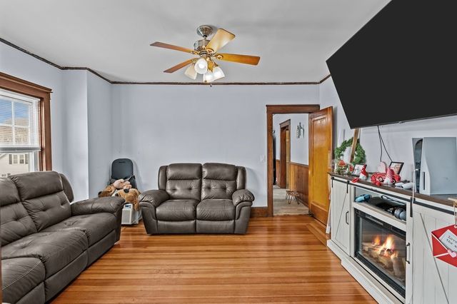 43 Woodbine Street, Cranston, RI 02910