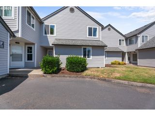 7294 Se THIESSEN Rd, Milwaukie, OR 97267