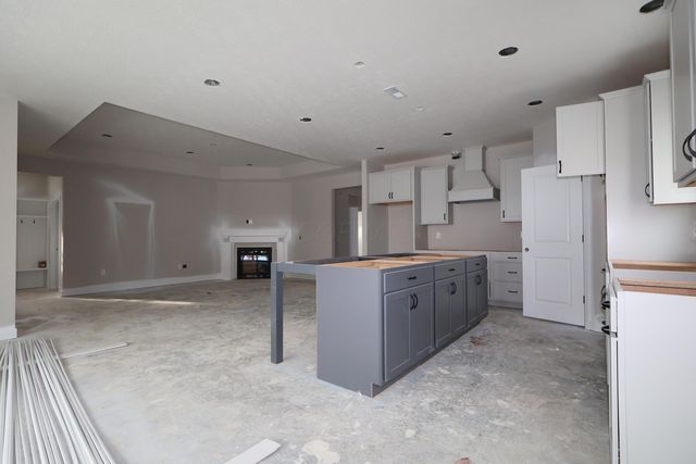 4541 Corsican Loop E, Hilliard, OH 43026