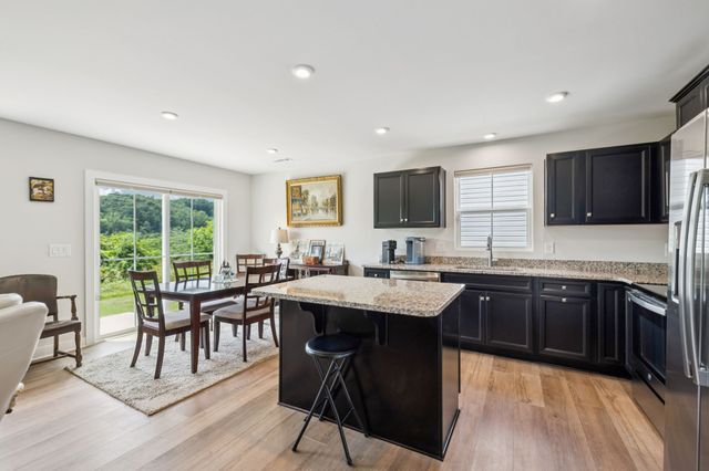 2833 Thornton Grove Blvd, Nashville, TN 37207