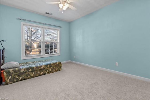 509 Saber DR, Chesapeake, VA 23322