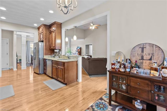 509 Saber DR, Chesapeake, VA 23322