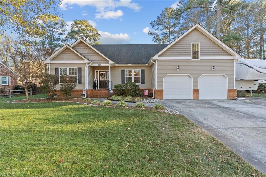 509 Saber DR, Chesapeake, VA 23322