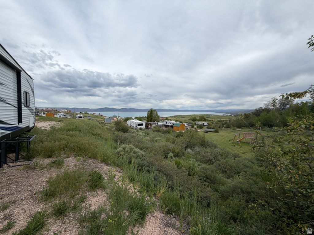 Image 3 of property listing at 106 Larkspur Cir 228, Fish Haven, ID 83287