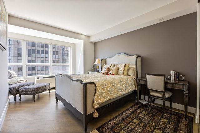 146 W 57th St Apt 37D, New York City, NY 10019