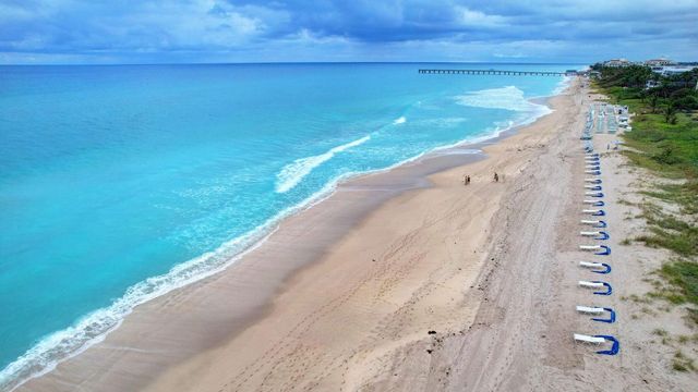 2780 S OCEAN Boulevard 806, Palm Beach, FL 33480
