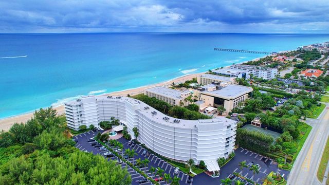2780 S OCEAN Boulevard 806, Palm Beach, FL 33480