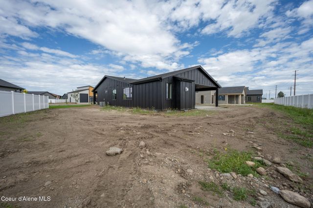 6414 W FREHLEY WAY, Rathdrum, ID 83858
