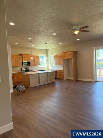109 NW Felan Ln, Sublimity, OR 97385