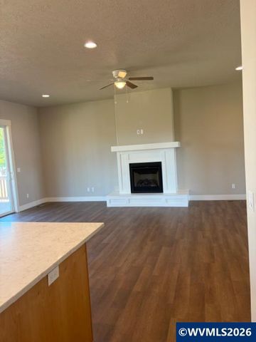 109 NW Felan Ln, Sublimity, OR 97385