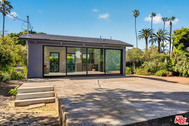 408 Linnie Canal, Venice, CA 90291