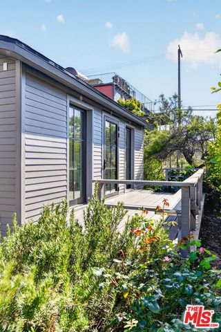 408 Linnie Canal, Venice, CA 90291