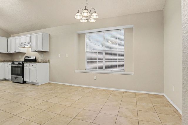 920 Felicia Lane, Arlington, TX 76017