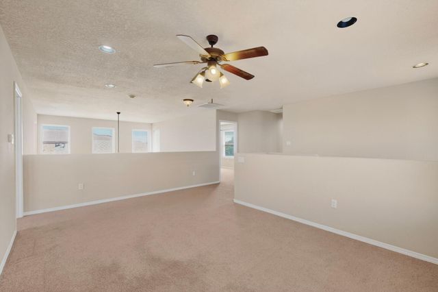 956 Molten Place NW, Albuquerque, NM 87120
