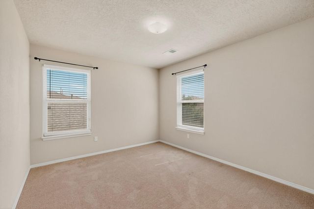 956 Molten Place NW, Albuquerque, NM 87120