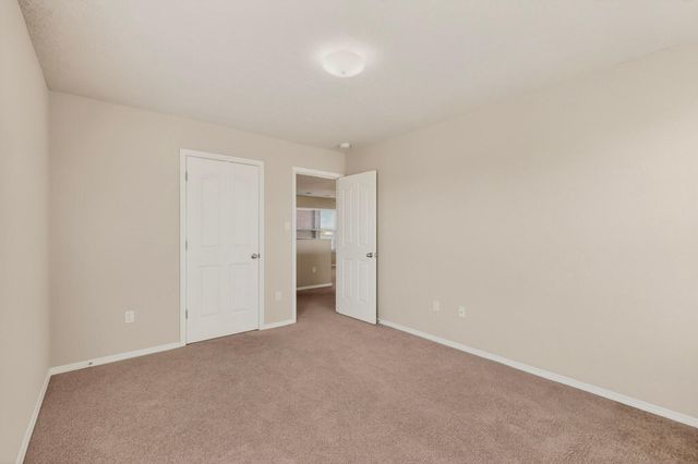956 Molten Place NW, Albuquerque, NM 87120