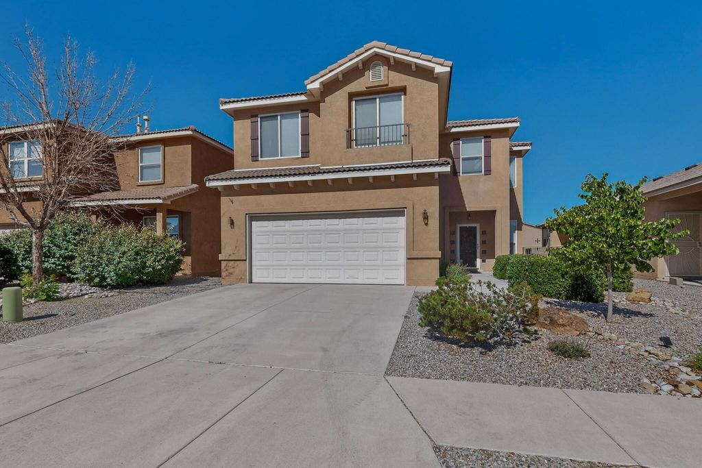 956 Molten Place NW, Albuquerque, NM 87120
