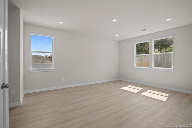 8930 Wildwood Pass, San Antonio, TX 78254