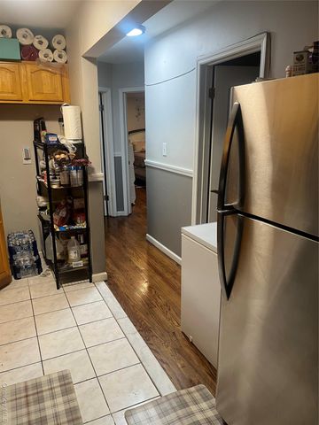 137-15 220th Place, Laurelton, NY 11413