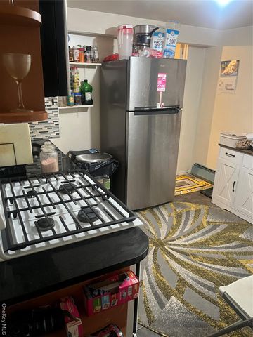 137-15 220th Place, Laurelton, NY 11413