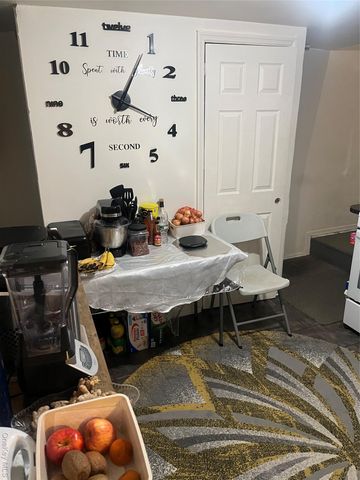 137-15 220th Place, Laurelton, NY 11413