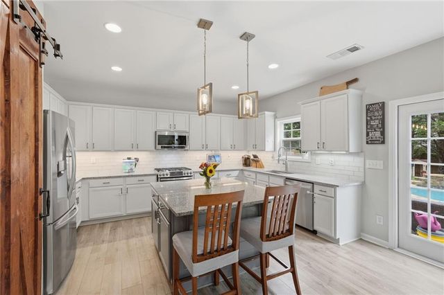 5165 Huntington Crest Lane, Cumming, GA 30040