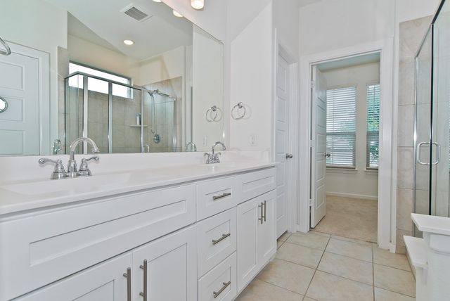 4742 Crestwood Drive, Haltom City, TX 76137