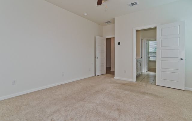 4742 Crestwood Drive, Haltom City, TX 76137