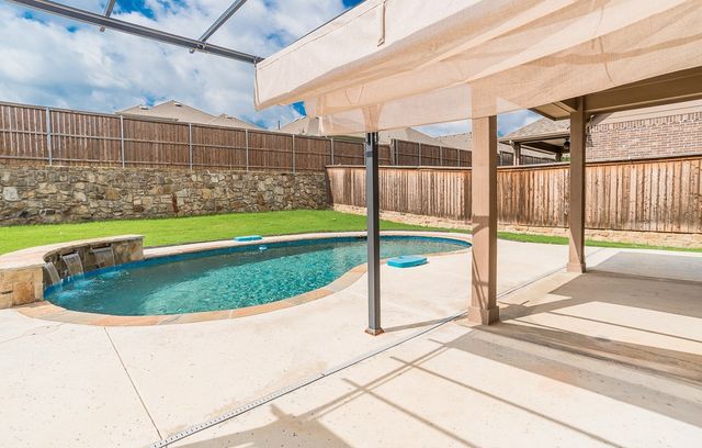 4742 Crestwood Drive, Haltom City, TX 76137