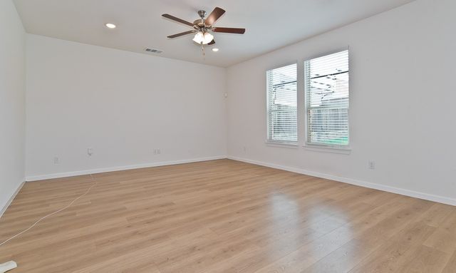4742 Crestwood Drive, Haltom City, TX 76137