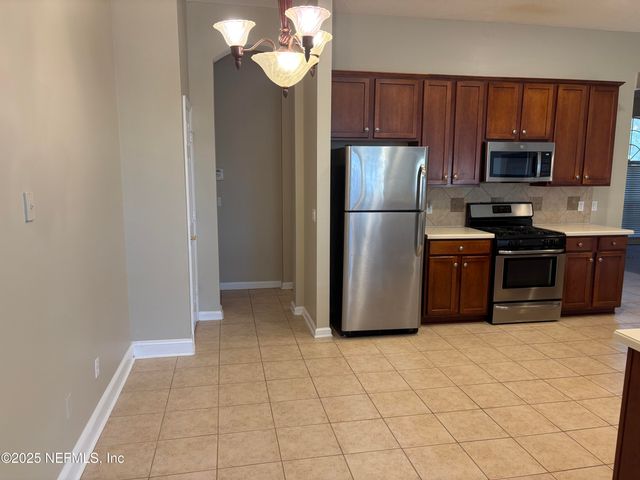 713 TORIA Lane, St. Johns, FL 32095