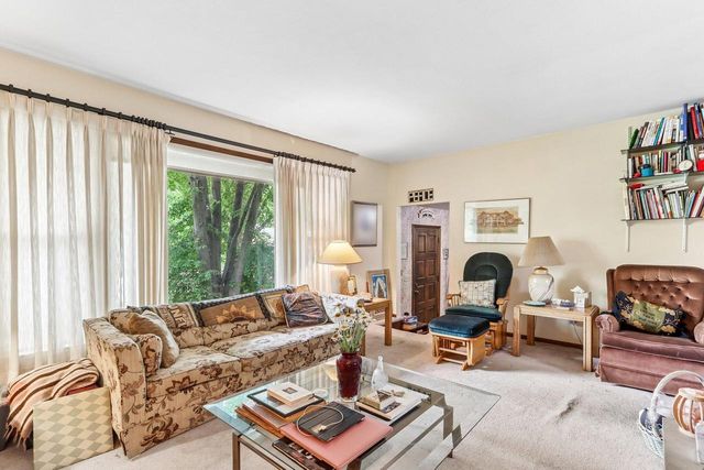 1419 Crabapple DRIVE, Racine, WI 53405
