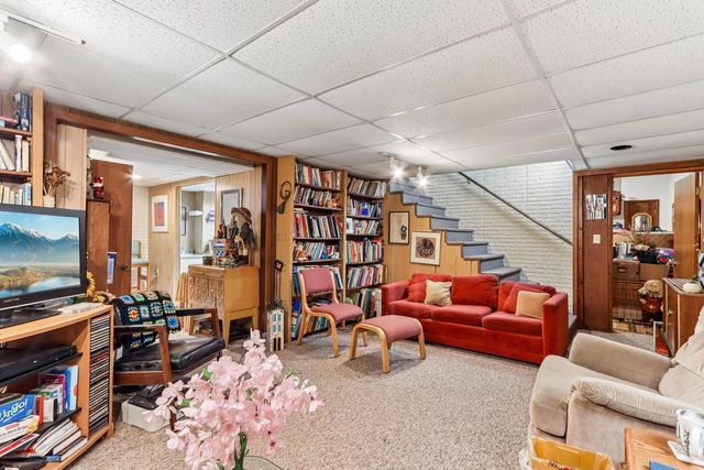 1419 Crabapple DRIVE, Racine, WI 53405