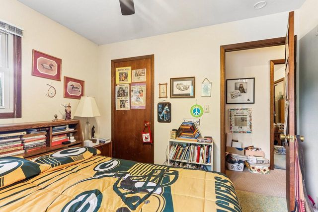 1419 Crabapple DRIVE, Racine, WI 53405