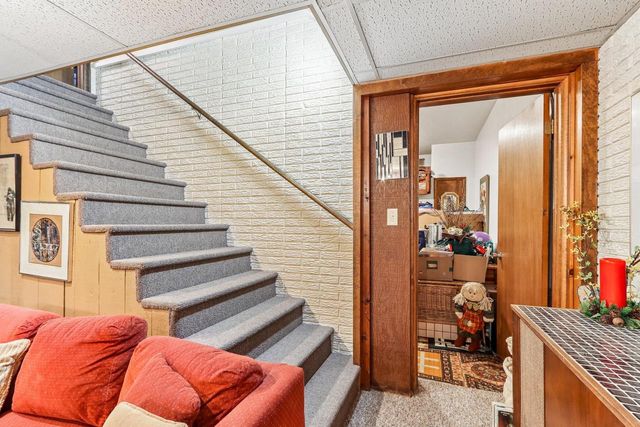 1419 Crabapple DRIVE, Racine, WI 53405