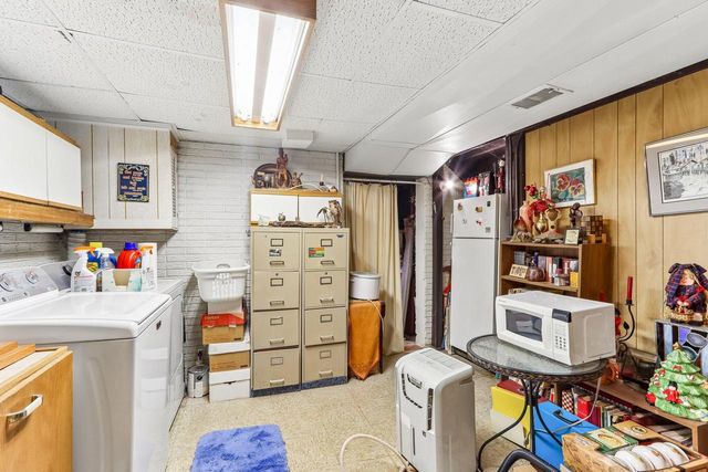 1419 Crabapple DRIVE, Racine, WI 53405