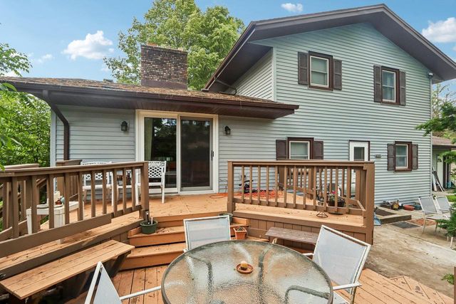 1419 Crabapple DRIVE, Racine, WI 53405