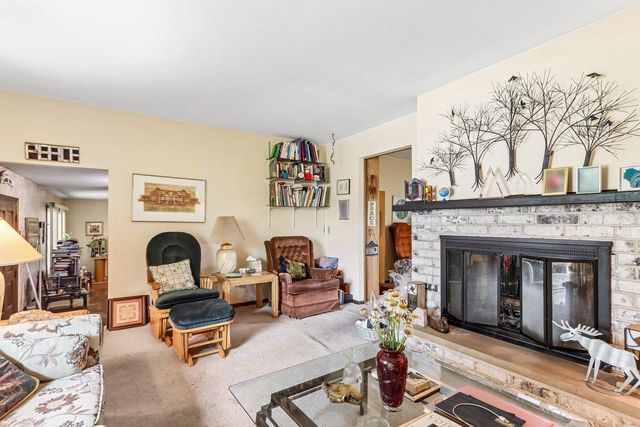 1419 Crabapple DRIVE, Racine, WI 53405