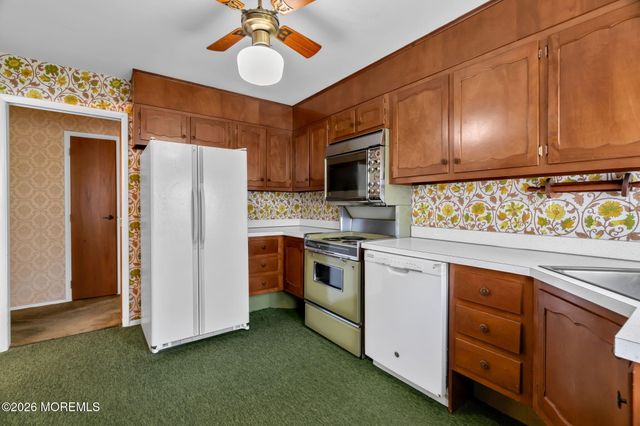 634A Huntington Drive, Lakewood, NJ 08701