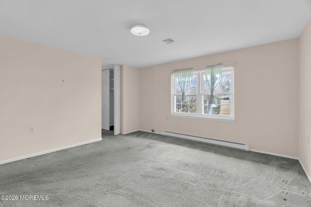 634A Huntington Drive, Lakewood, NJ 08701