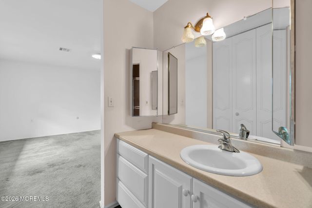 634A Huntington Drive, Lakewood, NJ 08701