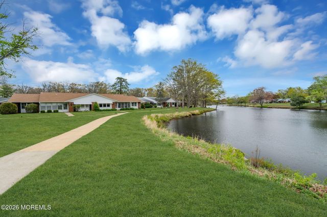 634A Huntington Drive, Lakewood, NJ 08701