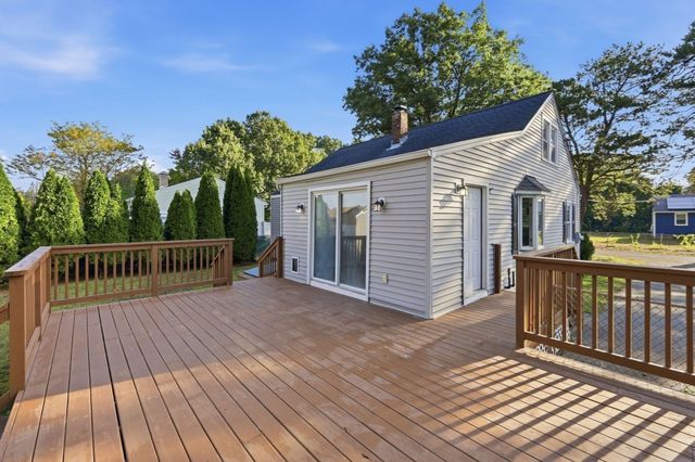 19 Cherry Street, Agawam, MA 01030