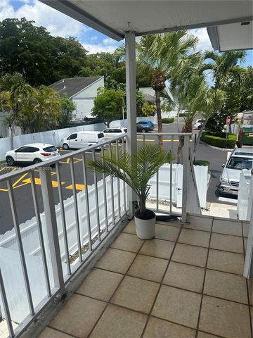 8460 SW 156th Pl 725, Miami, FL 33193