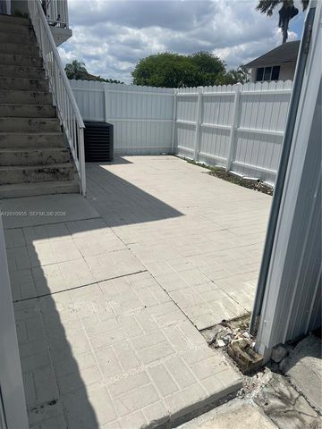 8460 SW 156th Pl 725, Miami, FL 33193