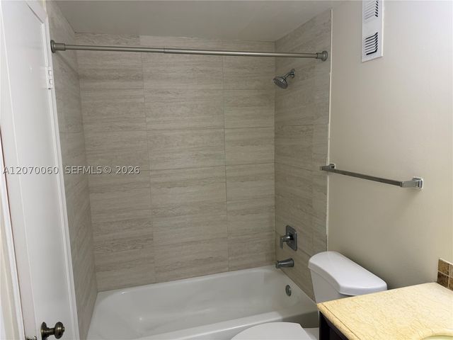 7740 Camino Real G-105, Miami, FL 33143