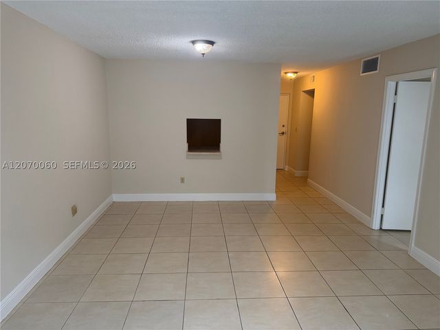 7740 Camino Real G-105, Miami, FL 33143